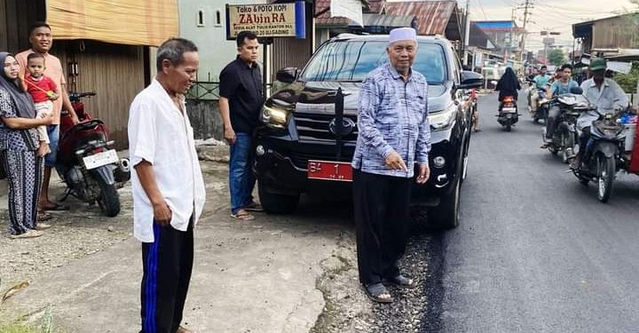 Bupati Hamsuardi Tinjau Pembangunan Jalan Jawa di Ujung Gading Menuju Situak