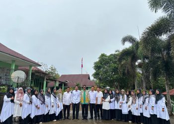 Anggota DPRD, Yondrizal Beri Motivasi Kepada Pelajar di MAN 4 Pasbar