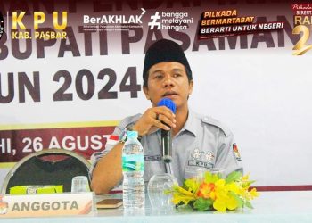 KPU Pasbar Tetapkan 4 Bapaslon Bupati dan Wakil Bupati Memenuhi Syarat