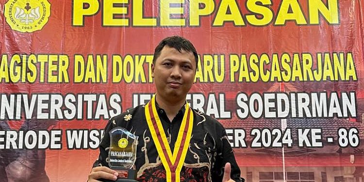 Raih Gelar S2, Himawan Kader PKS Terima Pujian
