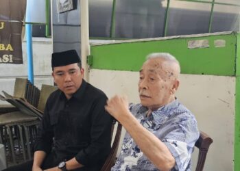 Kunjungi Sesepuh