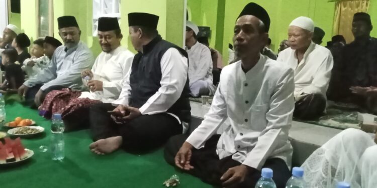 Cabup Pemalang Anom Wiidiyantoro Disambut Antusias Ratusan Jamaah Majelis Dzikir