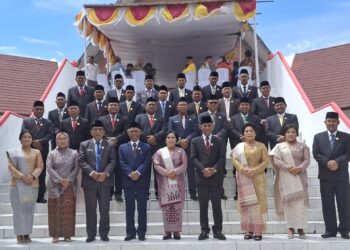 Ketua PN Tarutung Lantik 30 Anggota DPRD Humbahas