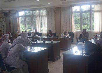DPRD Hearing bersama Forum tenaga kesehatan BKN Pasbar