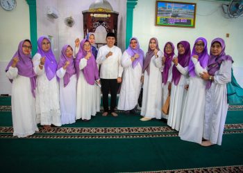Diskusi Hasan Sagala dengan Ibu-Ibu di Medan Sunggal Tentang Pilar Bangsa dan Negara