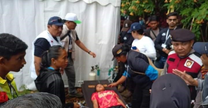Akibat Kelelahan, Atlet Lari PON di Karo Terjatuh