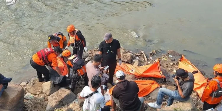Penemuan 7 Mayat di Kali Bekasi Diduga Korban Tawuran