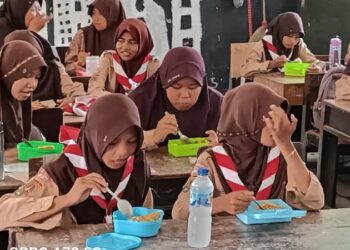 Pentingnya Sarapan dan Senam Pagi Bagi Kalangan Siswa Sekolah.