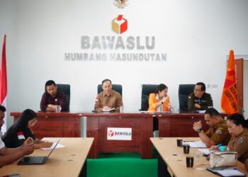 Tingkatkan Tugas Pengawasan, Bawaslu Humbahas Gelar Rapat Pokja