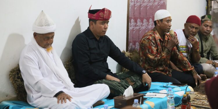 Edy-Hasan Didoakan Tuan Guru Selayang Besilam