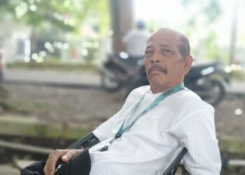 Mantan Ketua Panitia Pengawasan Pemilu (Panwaslu) Langkat periode 2004 dan 2009 Drs Enis Safrin Adlin.(Misnoadi)