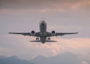 Dapat Ancaman Bom, Pesawat Ini Terpaksa Mendarat Darurat