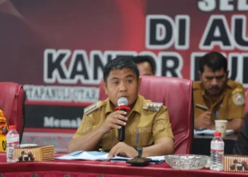 Pj Bupati Taput copot Indra Simaremare dan tunjuk Plh Sekdakab David Sipahutar