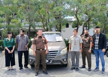 KPP Medan Timur Sita Mobil Wajib Pajak yang Tunggak Pajak Rp750 Juta