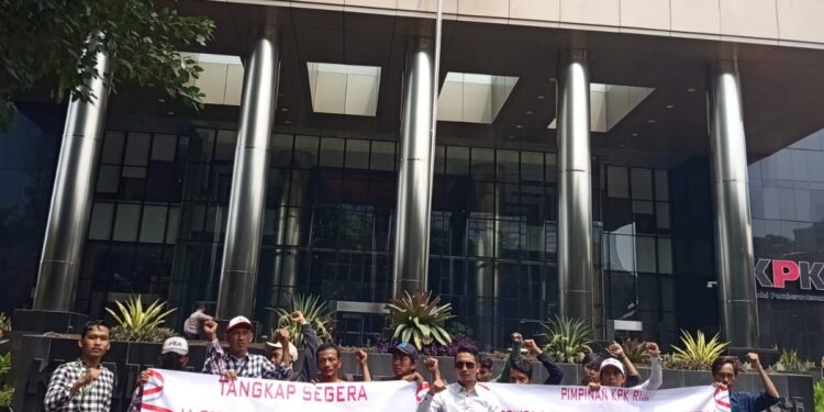 Puluhan Aktivis Tuntut KPK Periksa Syah Afandin dalam Dugaan Kasus Seleksi Guru PPPK Langkat