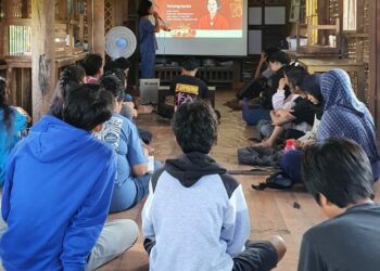 Generasi Muda Terinspirasi Kartini: Mengikis Jejak Kolonialisme Lewat Pendidikan dan Kesadaran Budaya