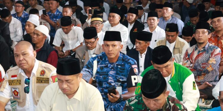 Personel Lanud Husein Sastranegara Ikuti Doa Bersama untuk Pilkada Jabar Damai 2024