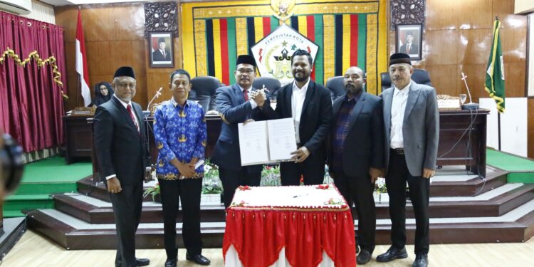 271 PNS Pemko Lhokseumawe Terima Satyalencana Karya Satya