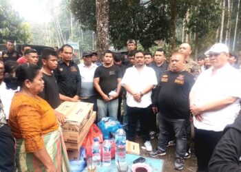 GRIB Jaya Sumut Salurkan Bantuan kepada Korban Tanah Longsor di Sibolangit