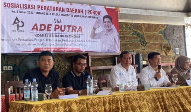 Anggota DPRD Pasbar dampingi Anggota DPRD Sumbar Sosialisasi Perda