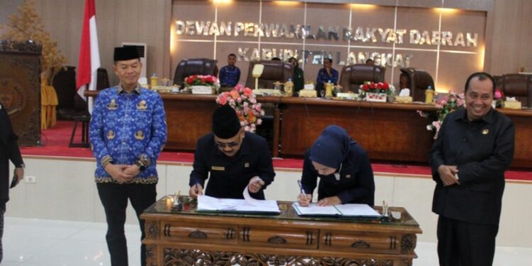 Rp 2,1 Triliun APBD Langkat Tahun 2025 Disahkan