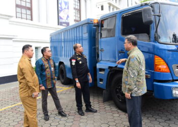 Pj Bupati Langkat Terima Mobil Operasional dari Bank Indonesia