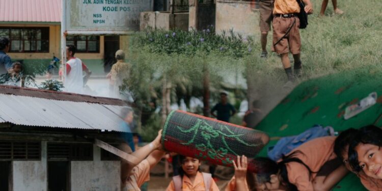 Tragis, Anak-anak SD Negeri 0574627 Adnin Tengah Langkat Belajar di Lantai Beralaskan Tikar