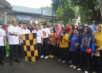 Pj Bupati Langkat Lepas Ribuan Guru dalam Gerak Jalan Santai, Diantaranya Kadisdik yang Tersangka Kasus PPPK