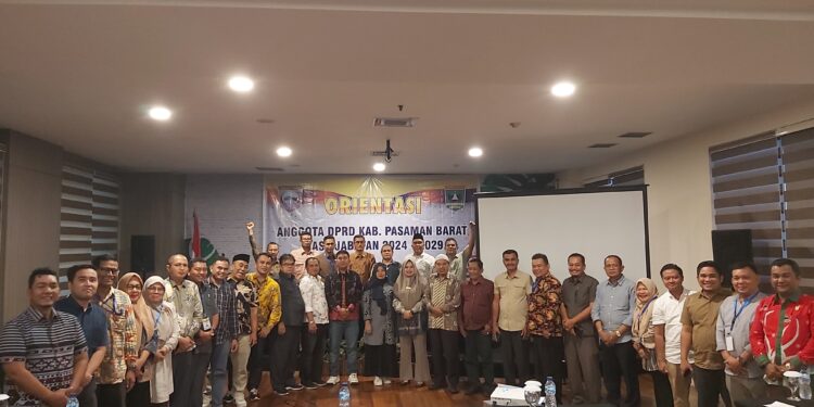 40 Anggota DPRD Pasbar Ikuti Pelatihan di Padang