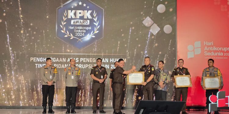 Kejati Sumut Raih Terbaik I KPK Award 2024 untuk Penanganan Perkara Korupsi