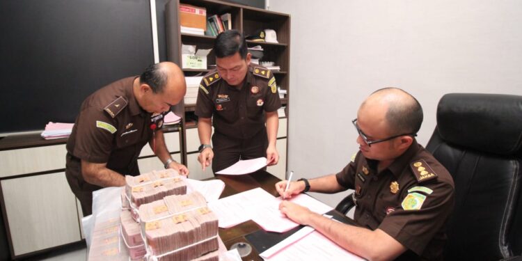 Pidsus Kejati Sumut Terima Pengembalian Kerugian Negara Rp3,7 Miliar dari Korupsi Smart Airport Kualanamu