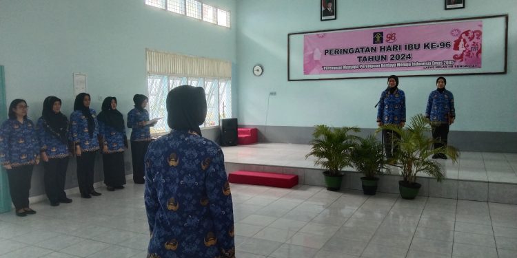 Upacara Peringatan Hari Ibu Ke -96 Perempuan Menyapa Perempuan Berdaya Menuju Indonesia Emas 2045