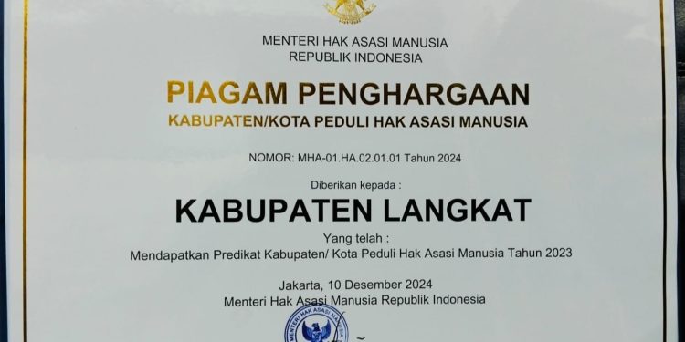 Pemkab Langkat Raih Piagam Kabupaten Peduli HAM Nasional 2024: Bukti Nyata Komitmen dan Kolaborasi