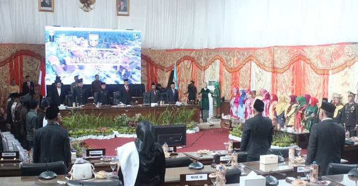 Rapat Paripurna Istimewa DPRD Peringatan Hari Jadi ke-21 Pasbar: Menuju Pasaman Barat Maju
