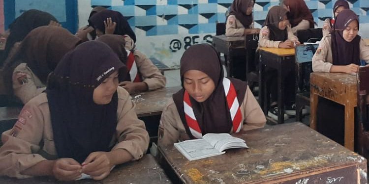 SMP Negeri 6 Kumandangkan 30 Juz Al Qur’an Serentak Pada Hari Jadi Kabupaten Pemalang Ke -450.