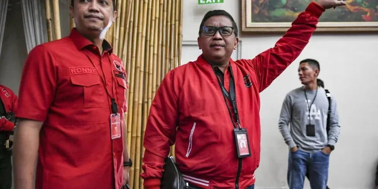 Hasto Siapkan Pledoi Dalam Tujuh Bahasa di Persidangan