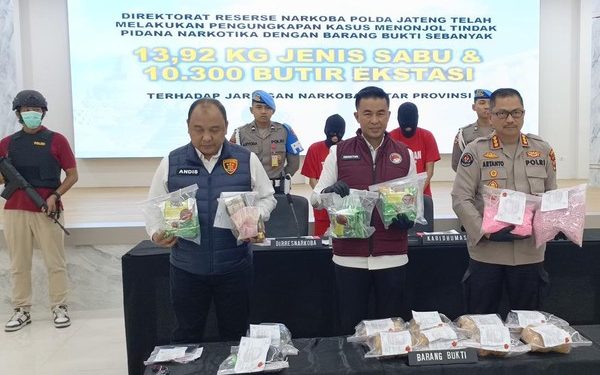 Polisi Bongkar Penyelundupan 13,9 Kg Sabu Jaringan Fredy Pratama di Semarang