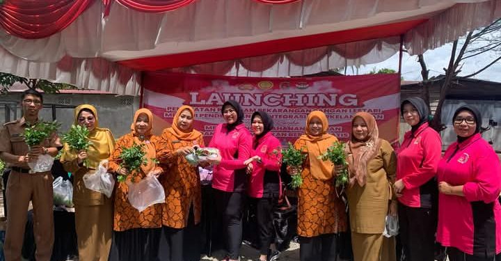 GOW dan Bhayangkari Pasbar Ikuti Launching Program Pekarangan Lestari