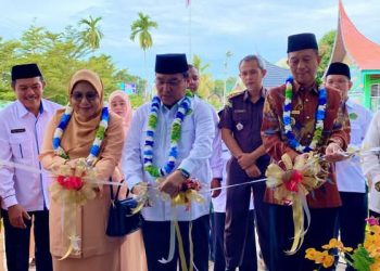 Gedung Pusat Layanan Haji dan Umrah Terpadu Kemenag Pasbar Diresmikan