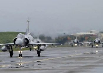 Jet Tempur Taiwan Jatuh Saat Latihan, Pilot Selamat