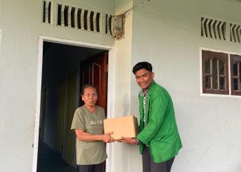 Sambut Bulan Penuh Berkah, Polres Langkat dan Mahasiswa STAIJM Berbagi Sembako