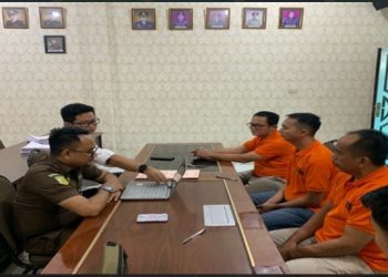 Tiga Tersangka Kasus Korupsi Dana Desa Fadoro Bahili Diserahkan ke Kejari Gunungsitoli