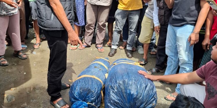 Petugas Gabungan Berhasil Menangkap Kurir Yang Membawa 2 Karung Ganja Kering