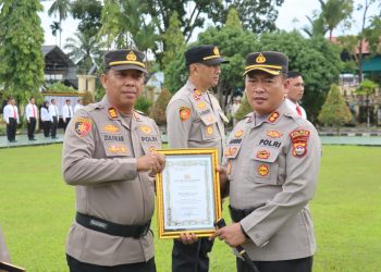 Kapolres AKBP Agung Tribawanto Pimpin Upacara PTDH Terhadap Personel Yang Melakukan Pelanggaran Kode Etik