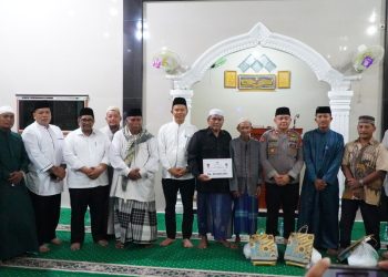 Bupati Langkat Sebar Tim Safari Ramadan, Sekda Salurkan Bantuan di Masjid Al Huda Stabat