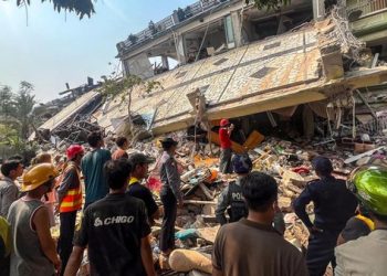 Korban Tewas Gempa Myanmar Capai 1.700 Orang, 3.400 Terluka-300 Hilang