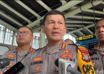 Polisi Bandara Soetta Gagalkan Keberangkatan 10 Calon Jemaah Haji dengan Visa Kerja