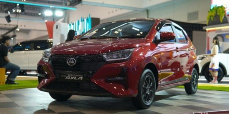 Rupiah Melemah Tidak Otomatis Sebabkan Harga Mobil Baru Naik