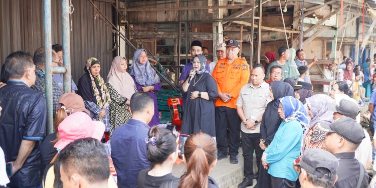 Bupati Langkat Salurkan Bantuan Kepada Korban Kebakaran di Bahorok