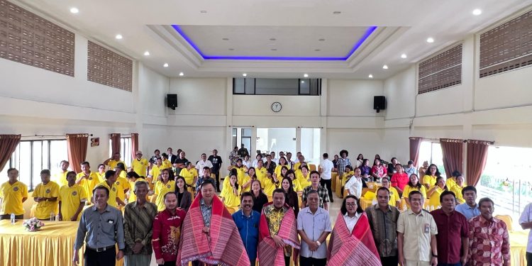 Lamhot Sinaga Gelar Bimtek Pemasaran Pariwisata: Dorong Kompetensi Masyarakat Sekitar Danau Toba